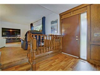 Photo 2: 545 RUNDLEVILLE Place NE in Calgary: Rundle House for sale : MLS®# C4079787