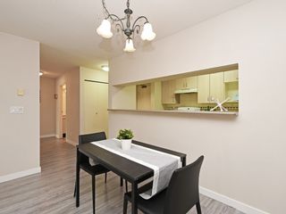 Photo 8: 204 1163 THE HIGH Street in Coquitlam: North Coquitlam Condo for sale in "KENSINGTON COURT" : MLS®# R2406076