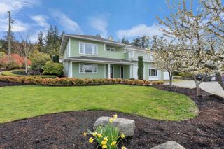 Photo 2: 1395 McTavish Rd in North Saanich: NS Airport House for sale : MLS®# 905843
