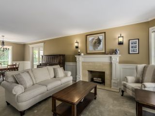 Photo 4: 5908 Boundary Place in Surrey: Panorama Ridge House for sale