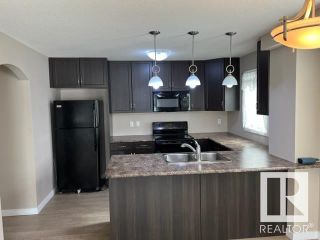 Photo 3:  in Edmonton: Zone 05 House Half Duplex for sale : MLS®# E4330960