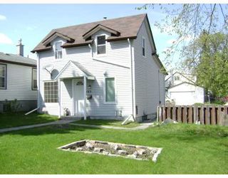 Photo 1:  in WINNIPEG: West Kildonan / Garden City Residential for sale (North West Winnipeg)  : MLS®# 2909198