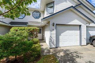 Photo 1: 11 2160 Hawk Dr in Courtenay: CV Courtenay East Row/Townhouse for sale (Comox Valley)  : MLS®# 913392