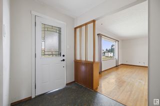 Photo 3: 6307 94B Avenue in Edmonton: Zone 18 House for sale : MLS®# E4306736