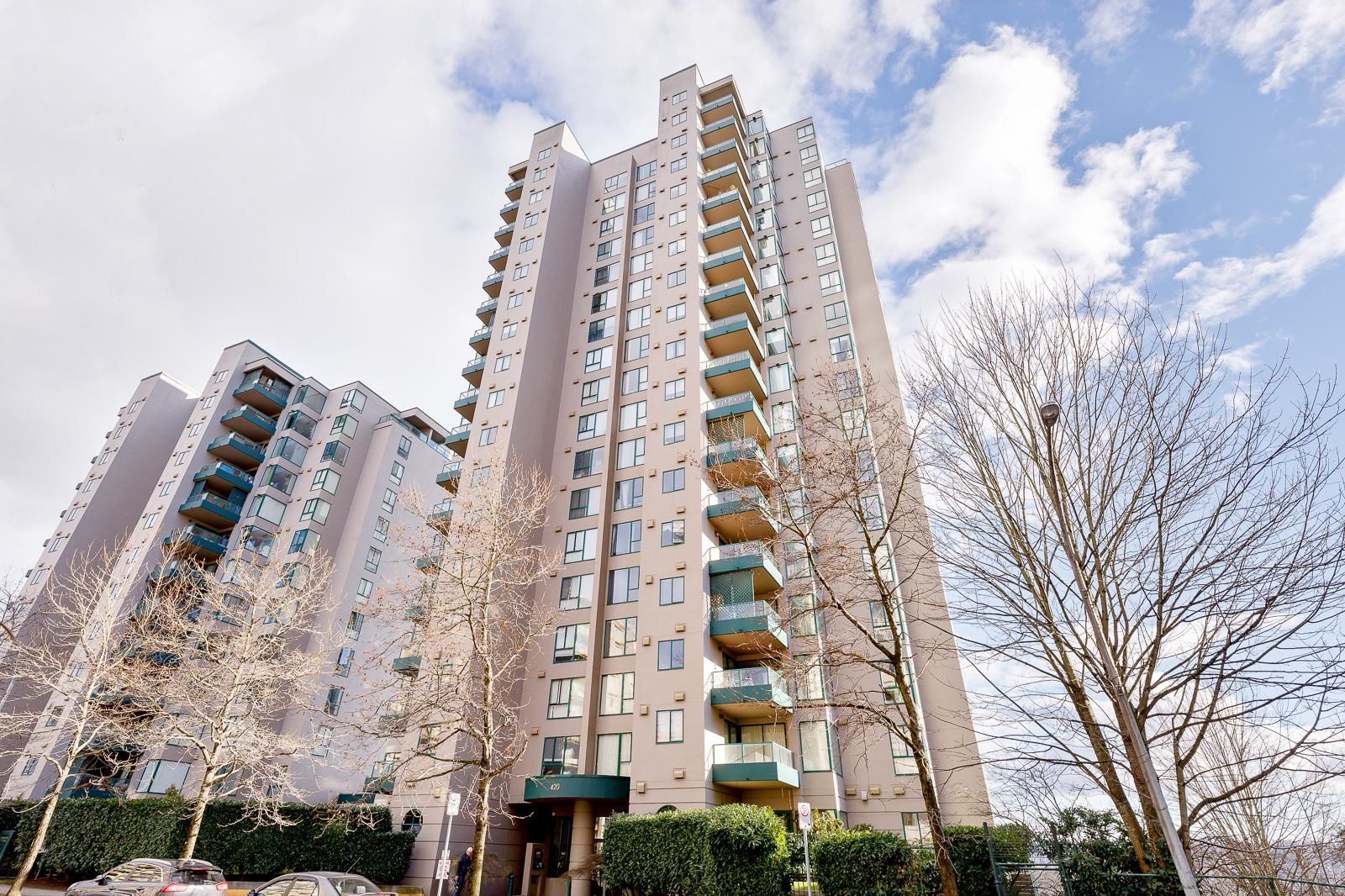 Main Photo: 1701 420 CARNARVON Street in New Westminster: Downtown NW Condo for sale : MLS®# R2659510