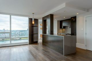 Photo 6: 2203 1201 MARINASIDE Crescent in Vancouver: Yaletown Condo for sale in "PENINSULA" (Vancouver West)  : MLS®# R2872096