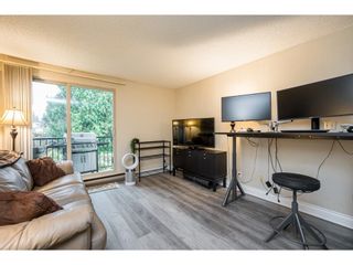 Photo 3: 305 1121 HOWIE Avenue in Coquitlam: Central Coquitlam Condo for sale : MLS®# R2626445