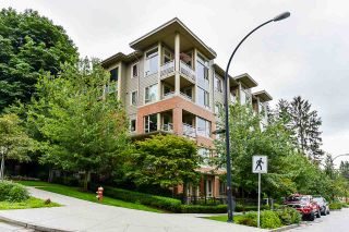Photo 1: 206 159 W 22ND Street in North Vancouver: Central Lonsdale Condo for sale in "Anderson Walk" : MLS®# R2468769
