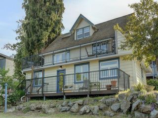 Main Photo: 6991 East Saanich Rd in Central Saanich: CS Tanner Mixed Use for sale : MLS®# 934011