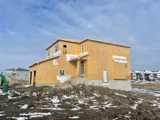 Photo 3: 127 BELL GARDENS Cove in Winnipeg: Prairie Pointe Residential for sale (1R)  : MLS®# 202330000