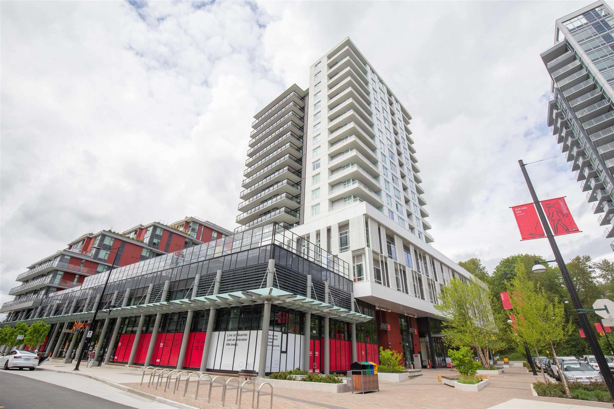 Main Photo: 1302 8533 RIVER DISTRICT Crossing in Vancouver: South Marine Condo for sale in "QUARTET" (Vancouver East)  : MLS®# R2599848