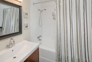 Photo 13: 5888 MAYVIEW Circle in Burnaby: Burnaby Lake Townhouse for sale in "One Arbourlane" (Burnaby South)  : MLS®# R2187271
