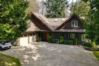 Photo 1: 1470 VERNON Drive in Gibsons: Gibsons & Area House for sale in "Bonniebrook" (Sunshine Coast)  : MLS®# R2558606