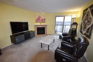 Photo 2: 409 210 CARNARVON Street in New Westminster: Downtown NW Condo for sale in "HILLSIDE HEIGHTS" : MLS®# R2143751