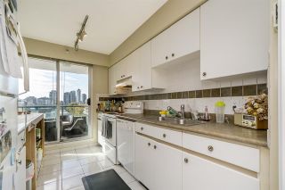 Photo 7: 401 888 HAMILTON Street in Vancouver: Downtown VW Condo for sale in "ROSEDALE GARDEN" (Vancouver West)  : MLS®# R2215482