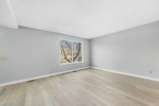 Photo 6: 331 405 64 Avenue NE in Calgary: Thorncliffe Row/Townhouse for sale : MLS®# A2012106