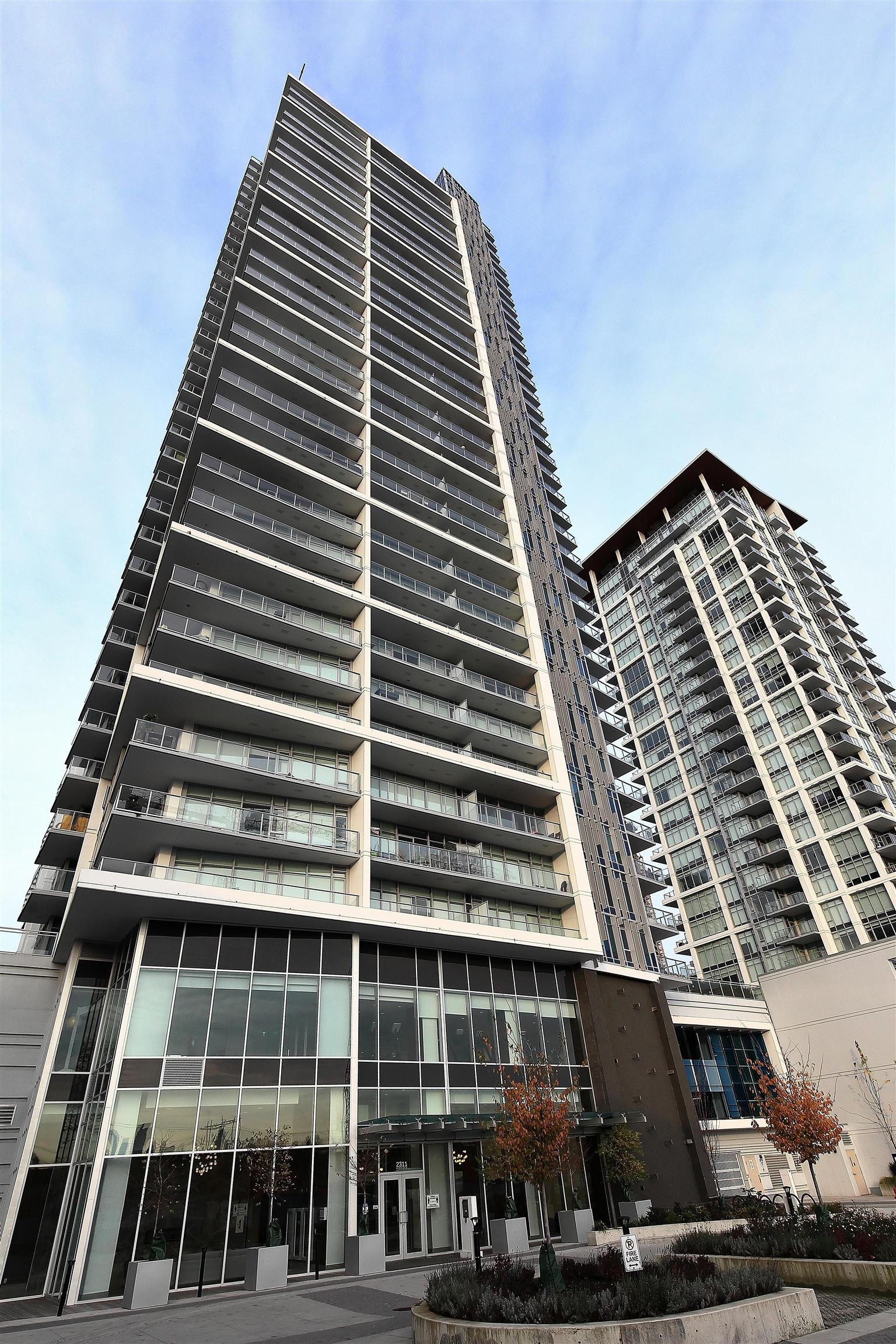 Main Photo: 2802 2311 BETA AVENUE in Burnaby: Brentwood Park Condo for sale (Burnaby North)  : MLS®# R2634972