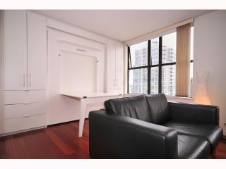 Photo 6: 1704 989 BEATTY Street in Vancouver: Downtown VW Condo for sale in "NOVA" (Vancouver West)  : MLS®# V815922