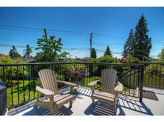 Photo 11: 449 E 18TH Street in North Vancouver: Central Lonsdale House for sale : MLS®# V1067529