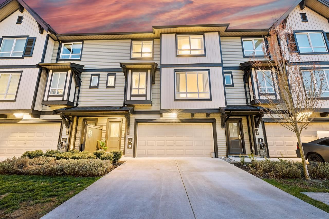 Main Photo: 120 30930 WESTRIDGE Place in Abbotsford: Abbotsford West Townhouse for sale in "Bristol Heights" : MLS®# R2846929