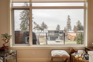Photo 12: 3563 Bonnie Dr in Nanaimo: Na Hammond Bay Half Duplex for sale : MLS®# 893872