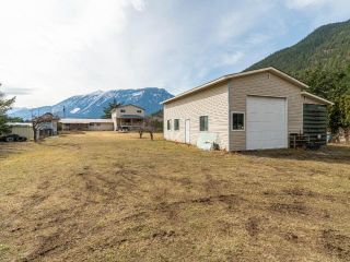 Photo 39: 143 HOLLYWOOD Crescent: Lillooet House for sale (South West)  : MLS®# 161036