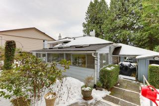 Photo 32: 935 AUSTIN Avenue in Coquitlam: Coquitlam West House for sale : MLS®# R2645434