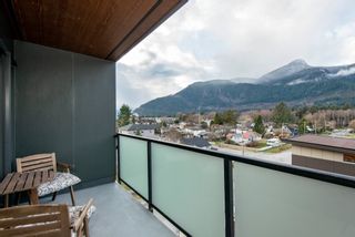Photo 12: 503 38013 THIRD AVENUE in Squamish: Downtown SQ Condo for sale : MLS®# R2513106