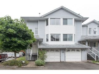 Photo 1: 27 3087 IMMEL Street in Abbotsford: Central Abbotsford Townhouse for sale in "Clayburn Estates" : MLS®# R2065106