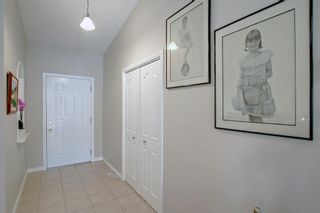 Photo 4: 256 Sunmills Place SE in Calgary: Sundance Detached for sale : MLS®# A1242862