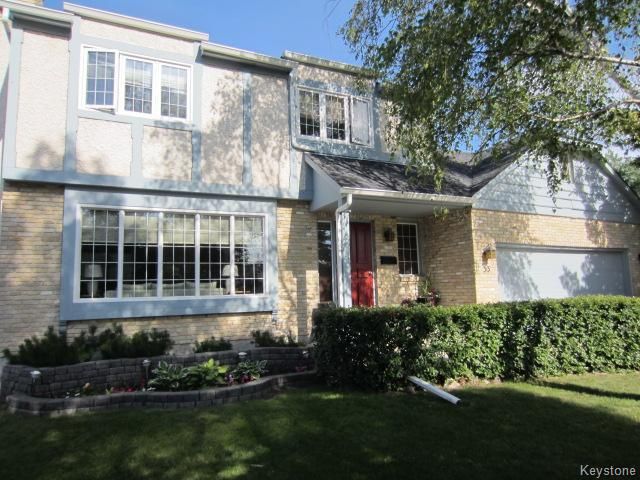 Main Photo:  in Winnipeg: Single Family Detached for sale (Charleswood)  : MLS®# 1315815