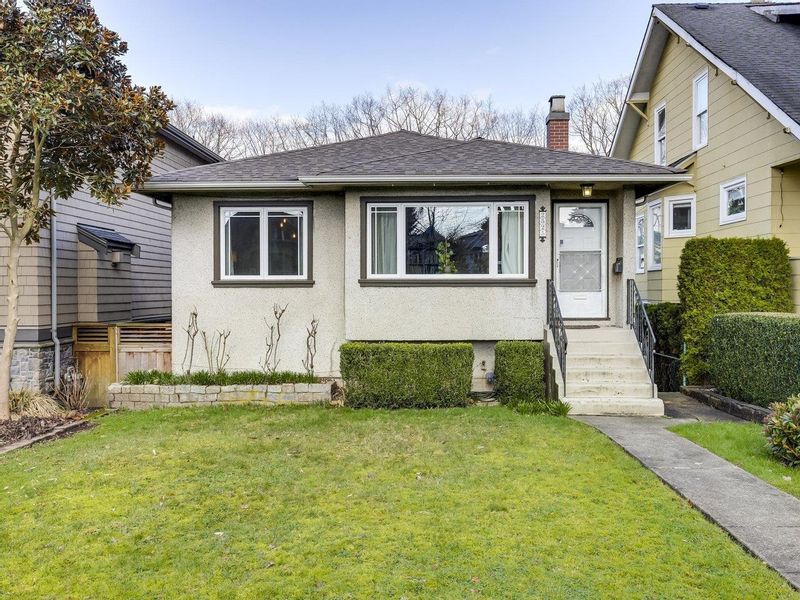 FEATURED LISTING: 2525 CAMBRIDGE Street Vancouver