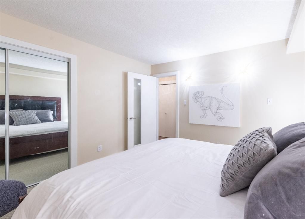 Photo 23: Photos: 103 1727 13 Street SW in Calgary: Lower Mount Royal Apartment for sale : MLS®# A1202865