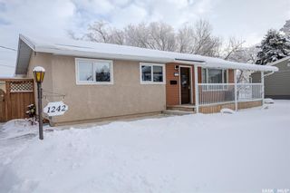 Photo 1: 1242 113th Street in North Battleford: Deanscroft Residential for sale : MLS®# SK956709
