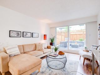 Photo 4: 101 270 W 1ST Street in North Vancouver: Lower Lonsdale Condo for sale in "DORSET MANOR" : MLS®# R2698529