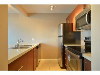 Photo 4: 2001 438 SEYMOUR Street in Vancouver: Downtown VW Condo for sale in "CONFERENCE PLAZA" (Vancouver West)  : MLS®# V916665