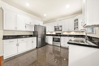 Photo 14: 433 GLENHOLME Street in Coquitlam: Central Coquitlam House for sale : MLS®# R2832986