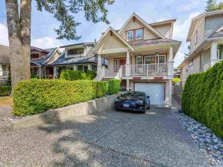 Photo 1: 15495 THRIFT Avenue: White Rock House for sale (South Surrey White Rock)  : MLS®# R2579930