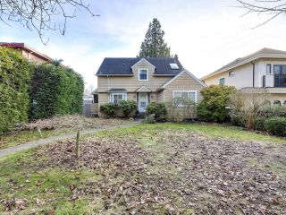 Photo 3: 1750 W 62ND Avenue in Vancouver: South Granville House for sale in "SOUTH GRANVILLE" (Vancouver West)  : MLS®# R2649794