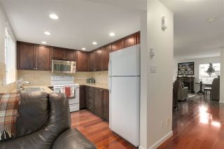 Photo 9: 2916 MT SEYMOUR Parkway in North Vancouver: Northlands Townhouse for sale in "MCCARTNEY LANE" : MLS®# R2252322