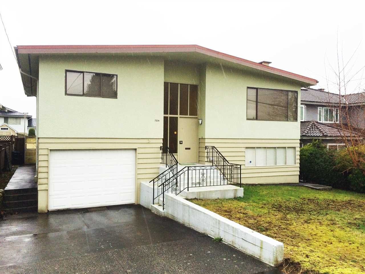 Main Photo: 7256 UNION Street in Burnaby: Simon Fraser Univer. House for sale (Burnaby North)  : MLS®# R2065076
