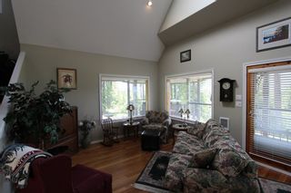 Photo 16: 6095 Squilax Anglemomt Road in Magna Bay: North Shuswap House for sale (Shuswap) 