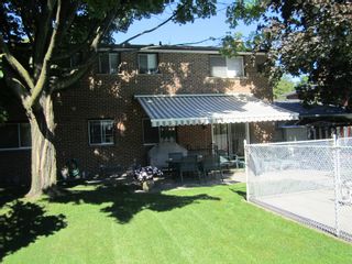 Photo 2: 1480 Durham Street in Oakville: Eastlake House (2-Storey) for sale : MLS®# W2866409