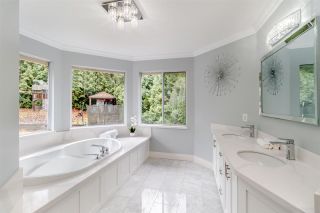 Photo 11: 134 PARKSIDE Drive in Port Moody: Heritage Mountain House for sale : MLS®# R2430999
