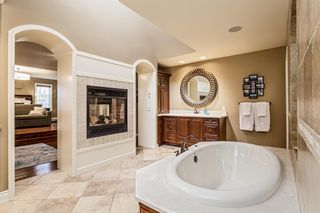 Photo 19: 32 Wentwillow Lane SW in Calgary: West Springs Detached for sale : MLS®# A1056661