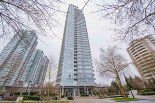 Photo 2: 2205 4880 BENNETT Street in Burnaby: Metrotown Condo for sale in "Chancellor" (Burnaby South)  : MLS®# R2752357