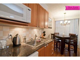 Photo 4: 708 1723 ALBERNI Street in Vancouver: West End VW Condo for sale in "THE PARK" (Vancouver West)  : MLS®# V938324
