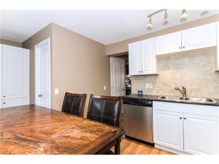 Photo 5: 138 ERIN RIDGE Road SE in Calgary: Erin Woods House for sale : MLS®# C4085060