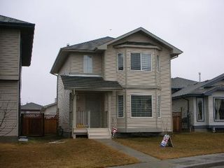 Photo 1: 14003 - 157 AVENUE: House for sale (Carlton)  : MLS®# E3141777