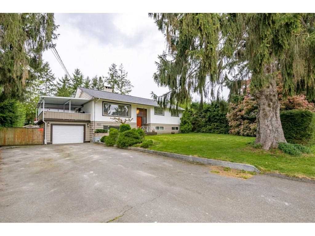 Main Photo: 5851 172A STREET in : Cloverdale BC House for sale : MLS®# R2576665